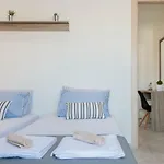 Apartment Mikes Lux