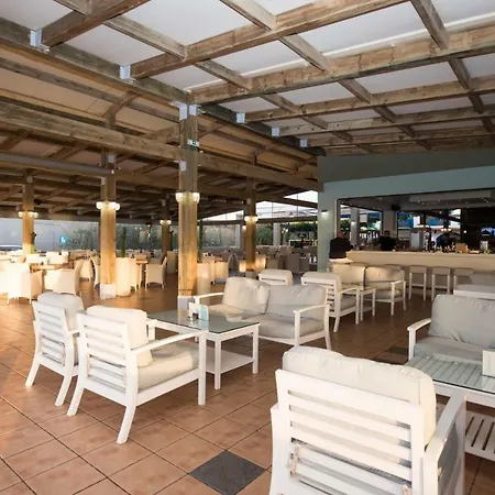 Mikes Lux Hersonissos (Crete)