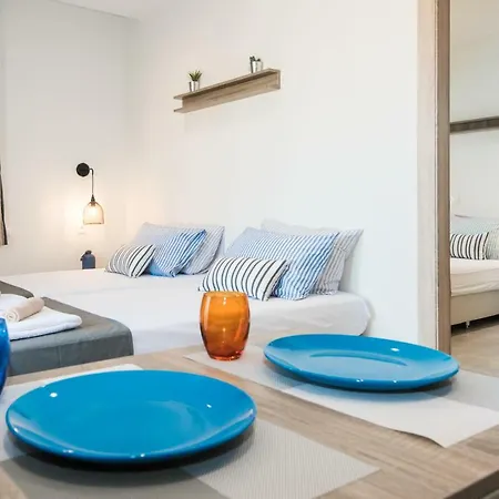 Mikes Lux Apartment