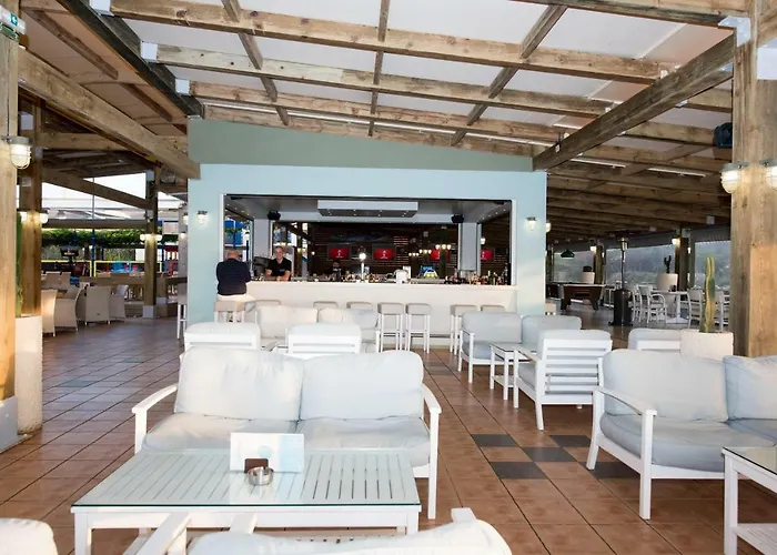 Mikes Lux Hersonissos (Crete)